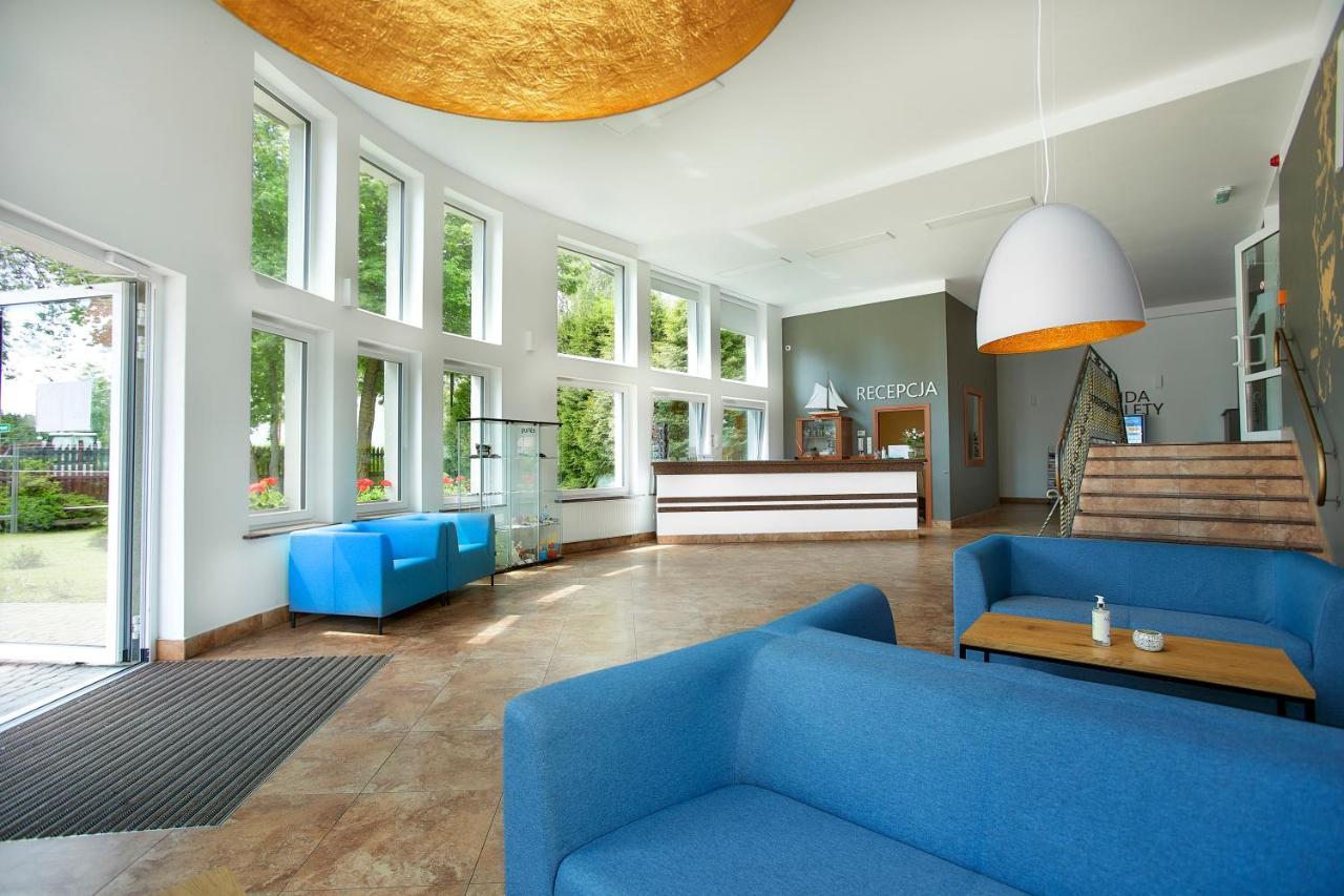 Hotel Mazury ギジツコ エクステリア 写真