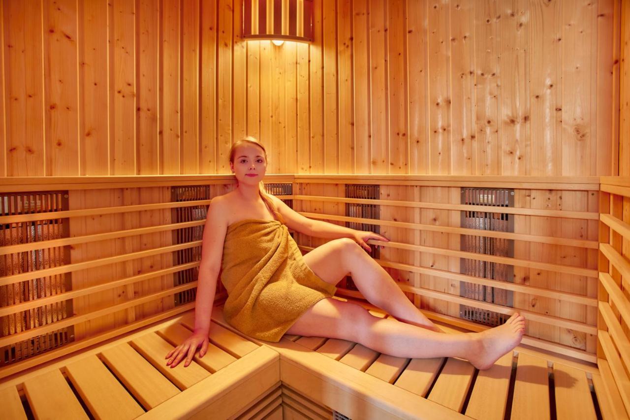 Hotel Mazury ギジツコ エクステリア 写真