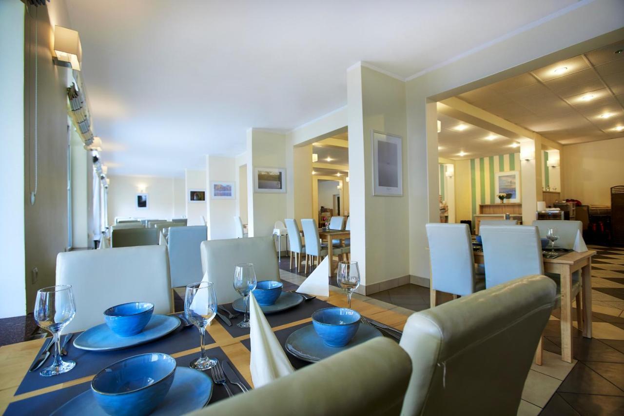 Hotel Mazury ギジツコ エクステリア 写真