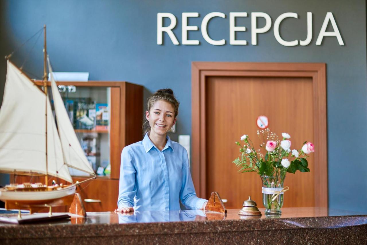 Hotel Mazury ギジツコ エクステリア 写真