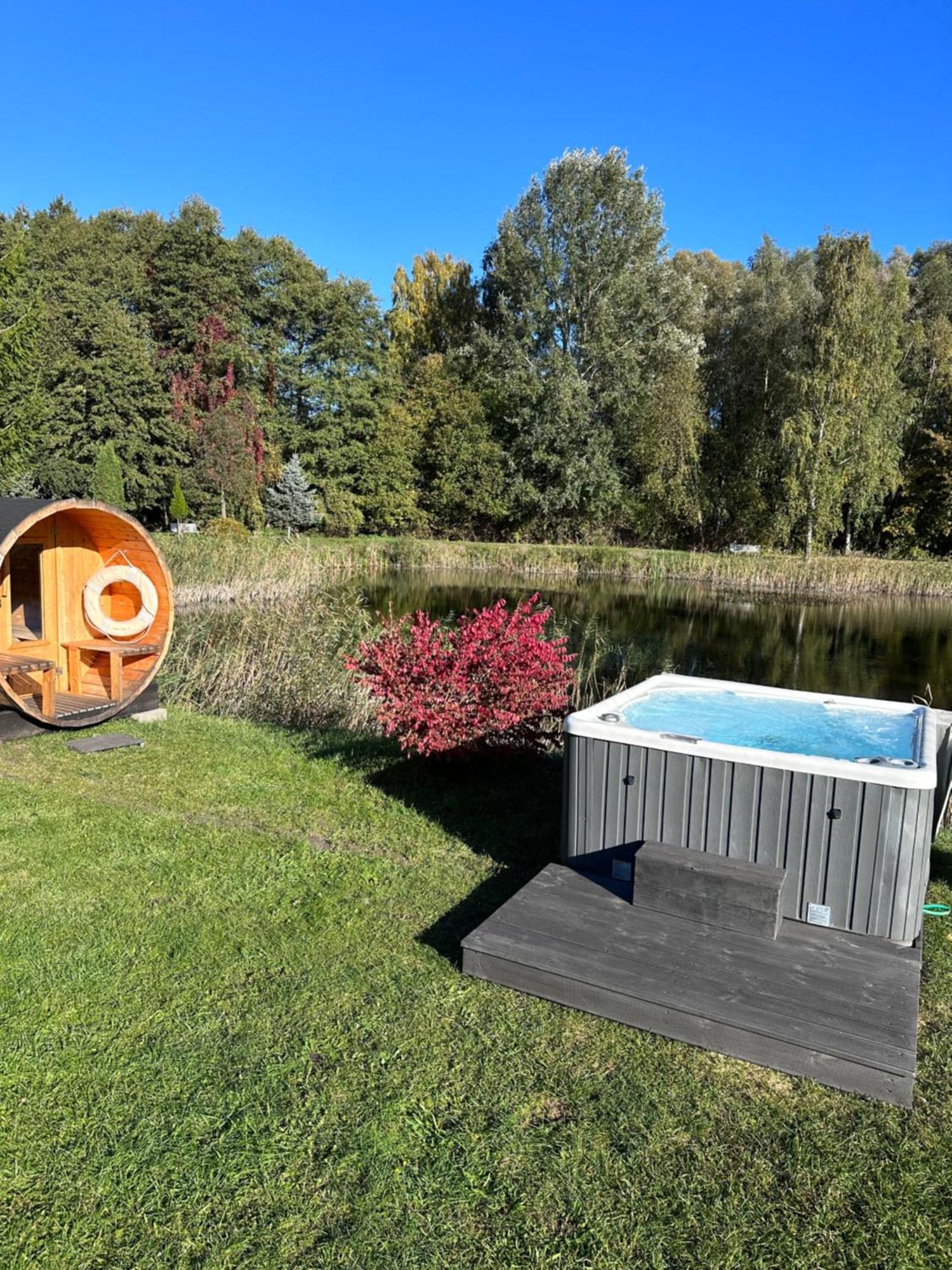 Hotel Mazury ギジツコ エクステリア 写真