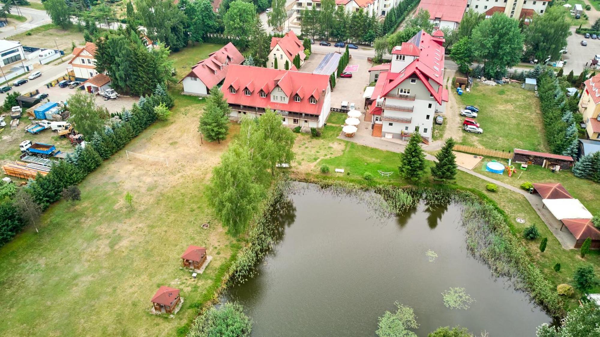 Hotel Mazury ギジツコ エクステリア 写真