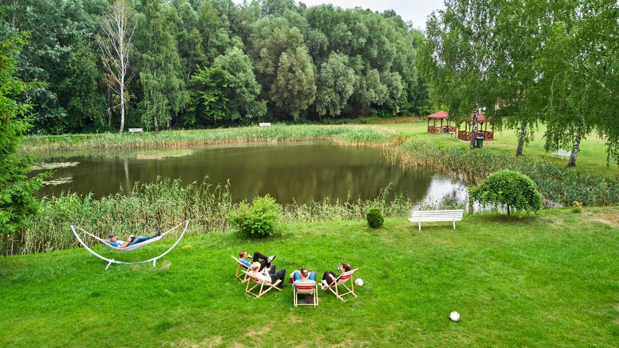 Hotel Mazury ギジツコ エクステリア 写真