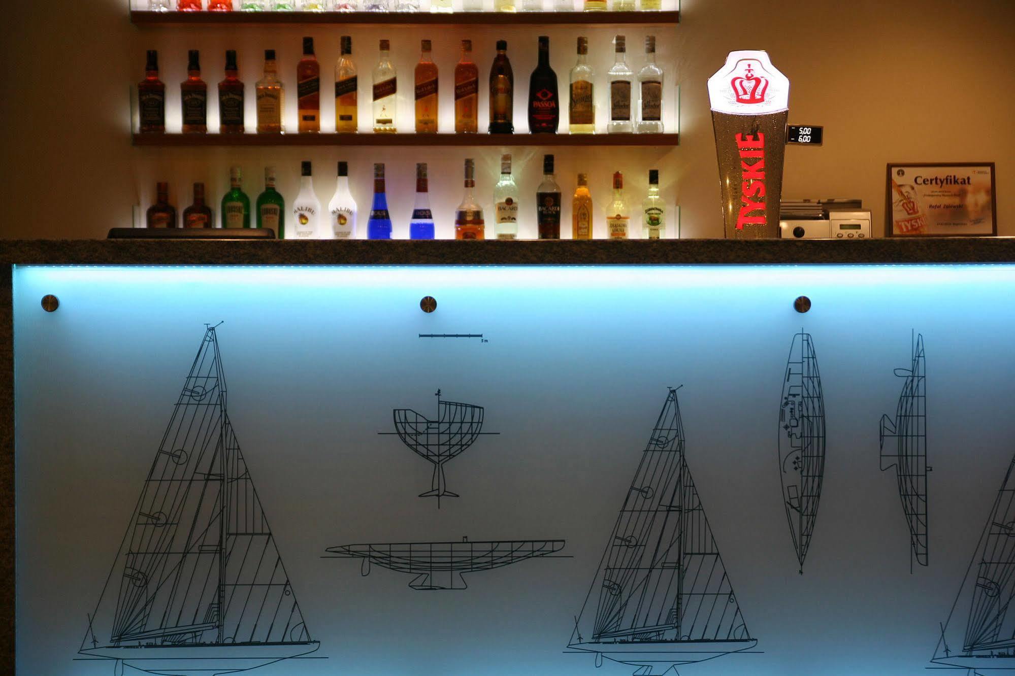 Hotel Mazury ギジツコ エクステリア 写真